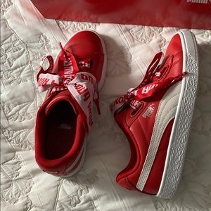 Puma sneakers